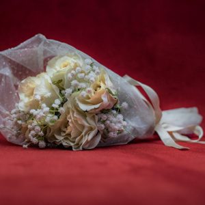 Bouquet de novia color crema